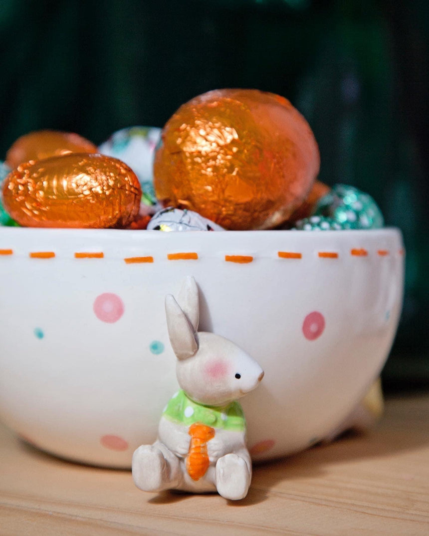 Ceramic bowl with Bunnies